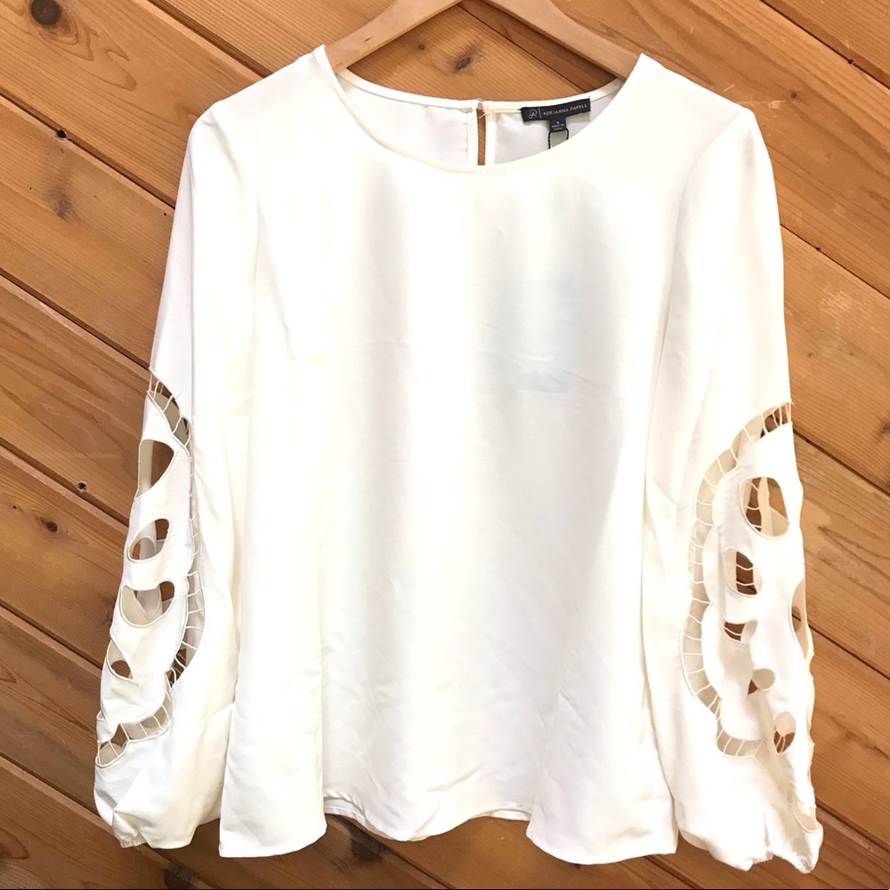 Adrianna Papell Buttercream Cutout Sleeve Blouse (Sm) NWT!